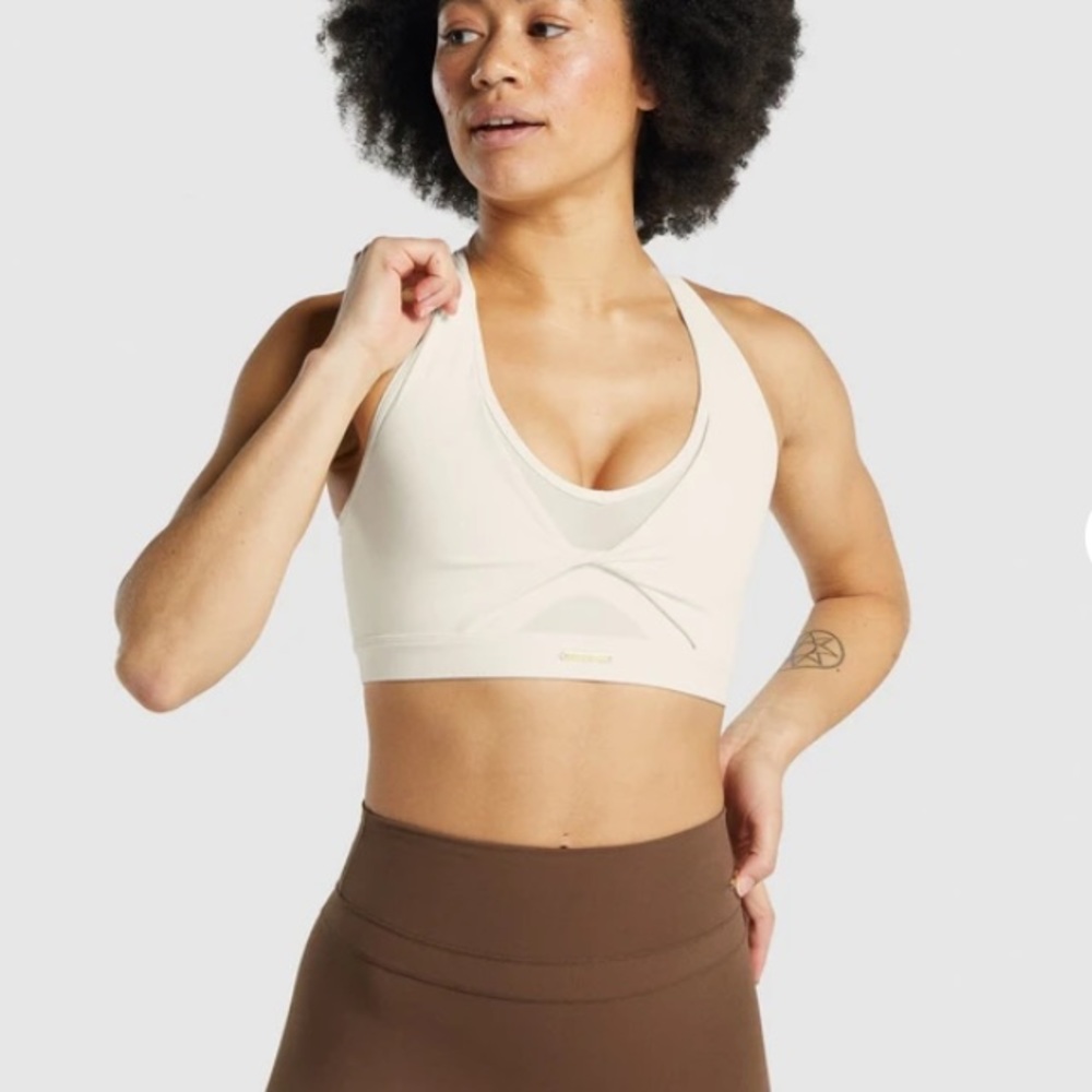 Whitney Simmons x Gymshark Mesh sports bra